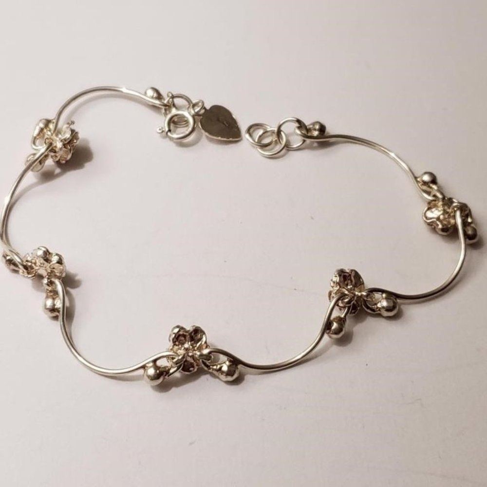 Beautiful sterling silver bracelet